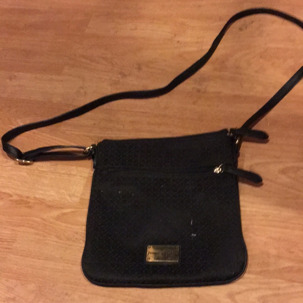 Tommy Hilfiger crossbody purse